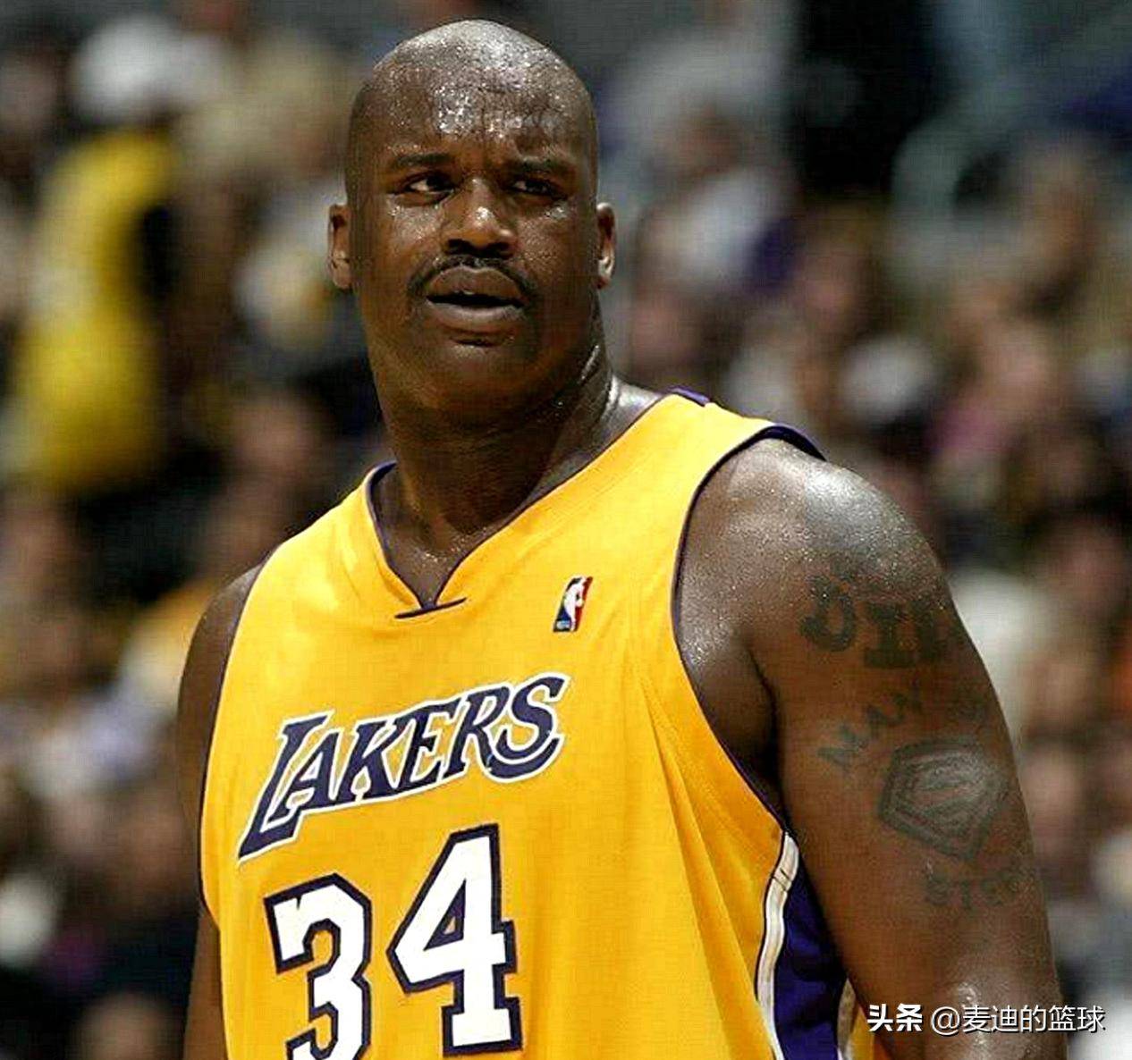 湖人詹姆斯关键封盖锁定胜局（詹姆斯关键盖帽助湖人取胜）