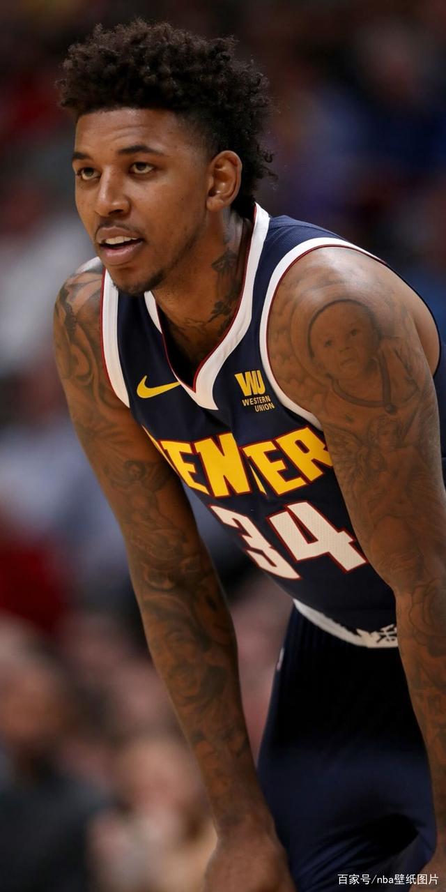 体坛记者：瓦科去留可能性相同，有西亚、东南亚球队有意签他（体坛记者：瓦科去留五五开，西亚与东南亚球队有意引进）